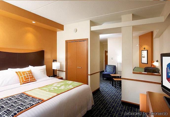 Fairfield Inn & Suites Pittsburgh Neville Island Robinson Township Rum bild